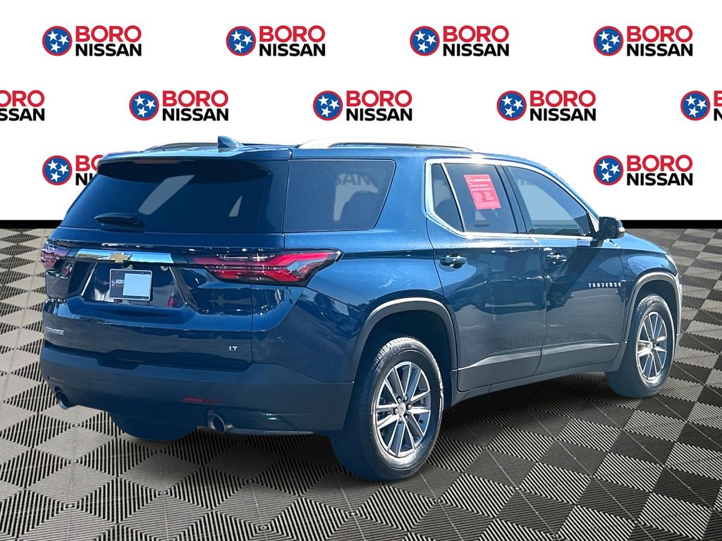 2023 Chevrolet Traverse Cloth 1LT photo 3
