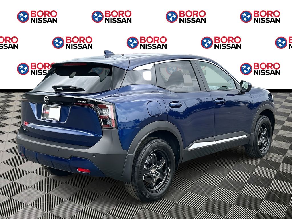 2025 Nissan Kicks SV photo 3