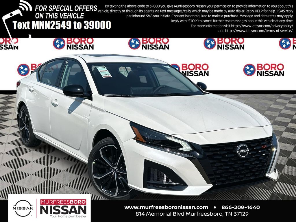 2025 Nissan Altima SR
