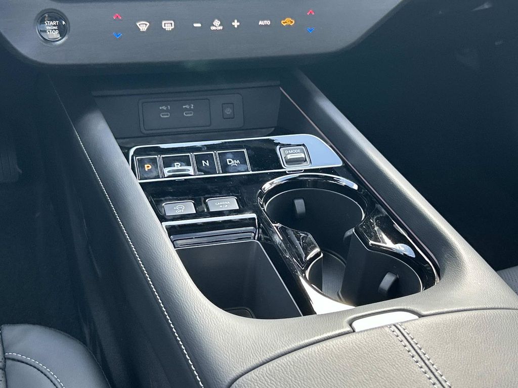 2026 Nissan Murano Platinum - Photo 18