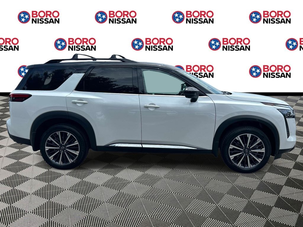 New 2026 Nissan Pathfinder Platinum SUV