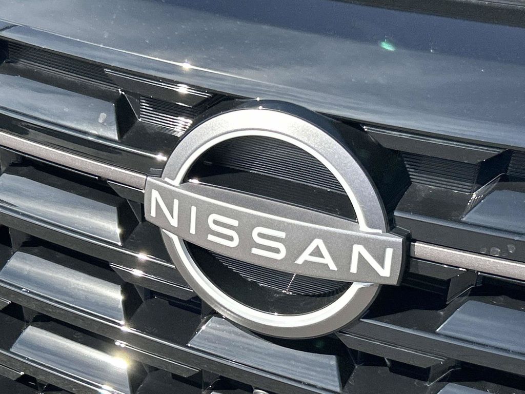 2026 Nissan Pathfinder SL - Photo 9