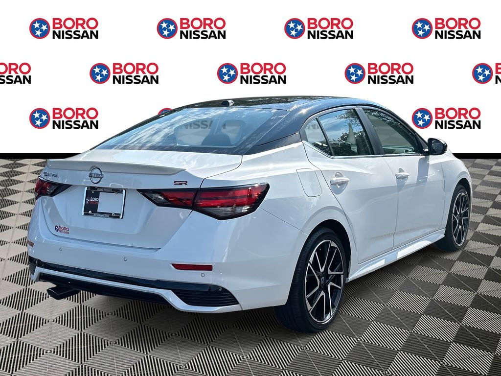 2025 Nissan Sentra SR photo 3