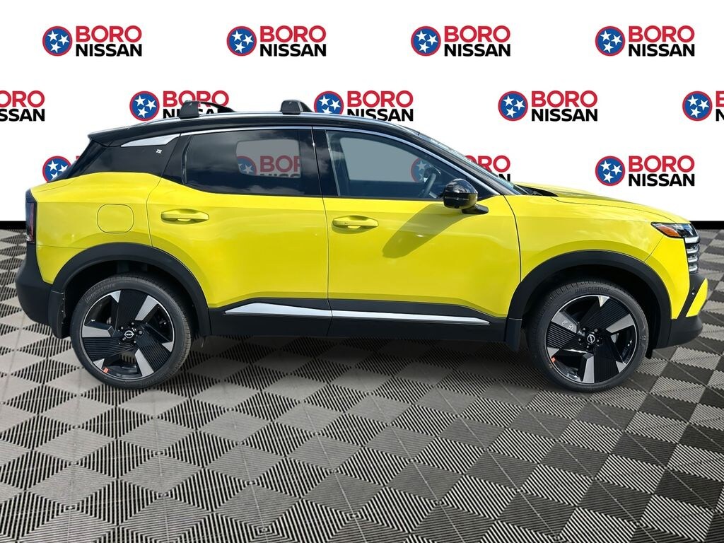 New 2026 Nissan Kicks SR SUV