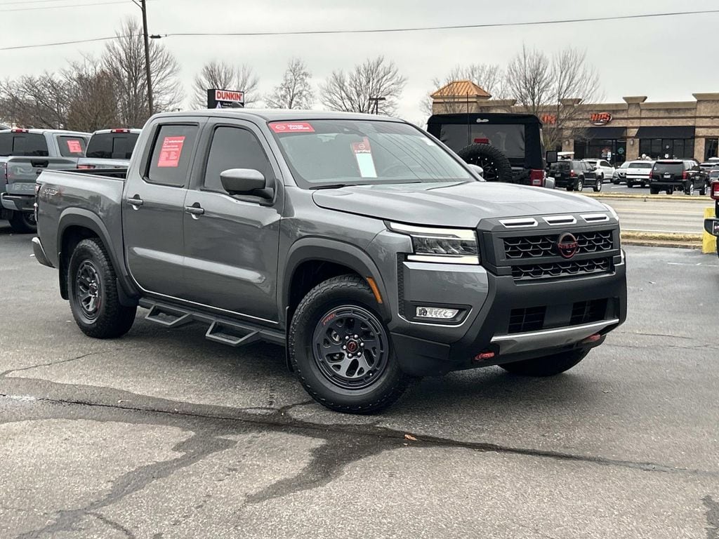 2025 Nissan Frontier Truck Crew Cab 