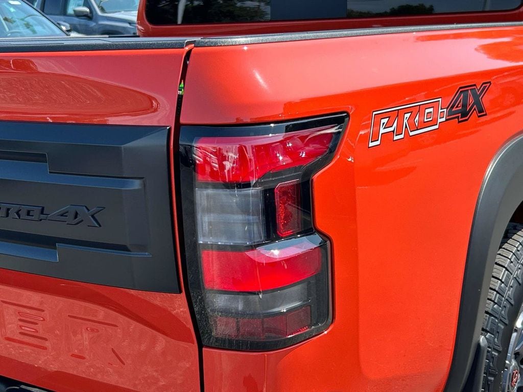 2026 Nissan Frontier PRO-4X - Photo 11