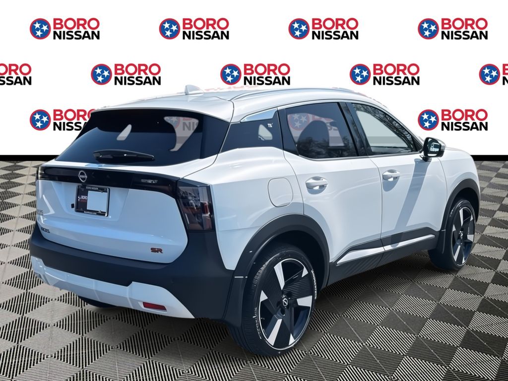 2025 Nissan Kicks SR photo 3