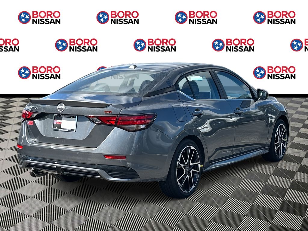 2025 Nissan Sentra SR photo 3