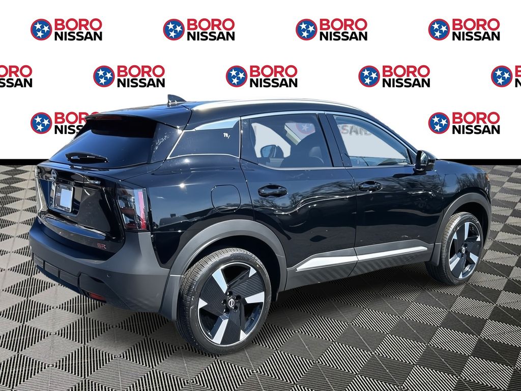 2025 Nissan Kicks SR photo 3