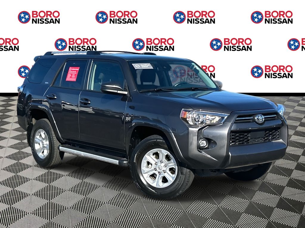 2022 Toyota 4Runner SR5's photo
