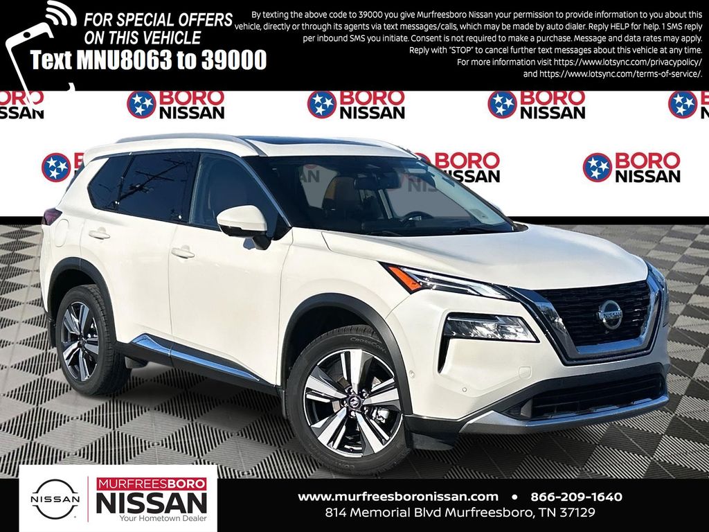 2021 Nissan Rogue Platinum's photo