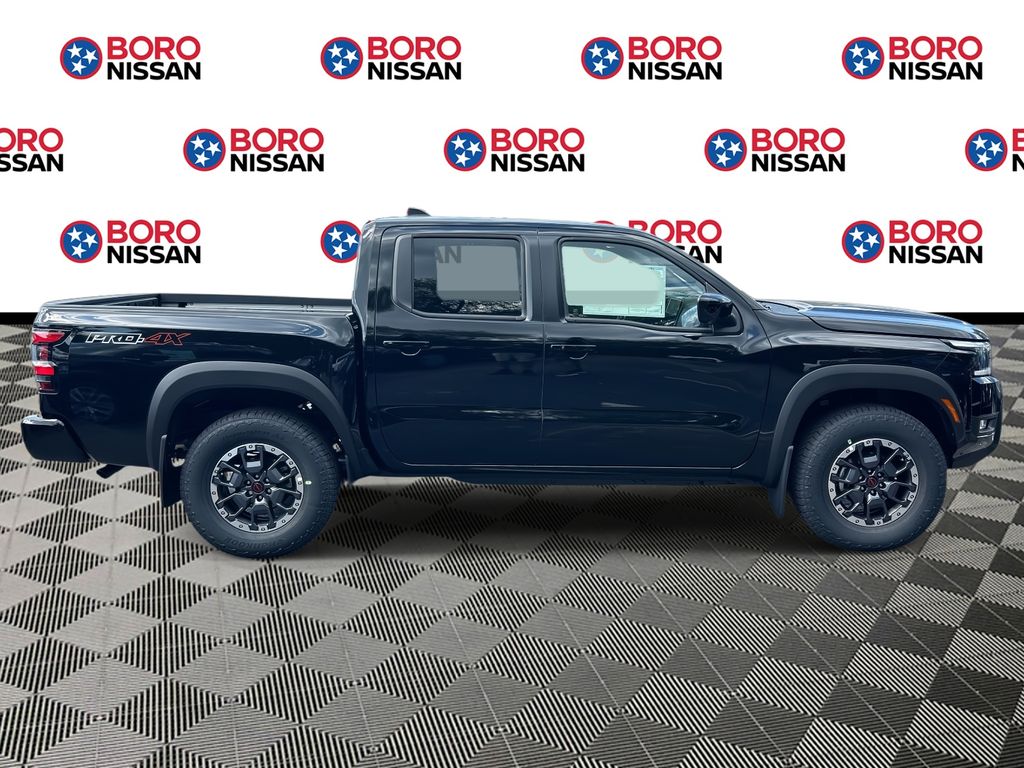 2026 Nissan Frontier PRO-4X photo 2