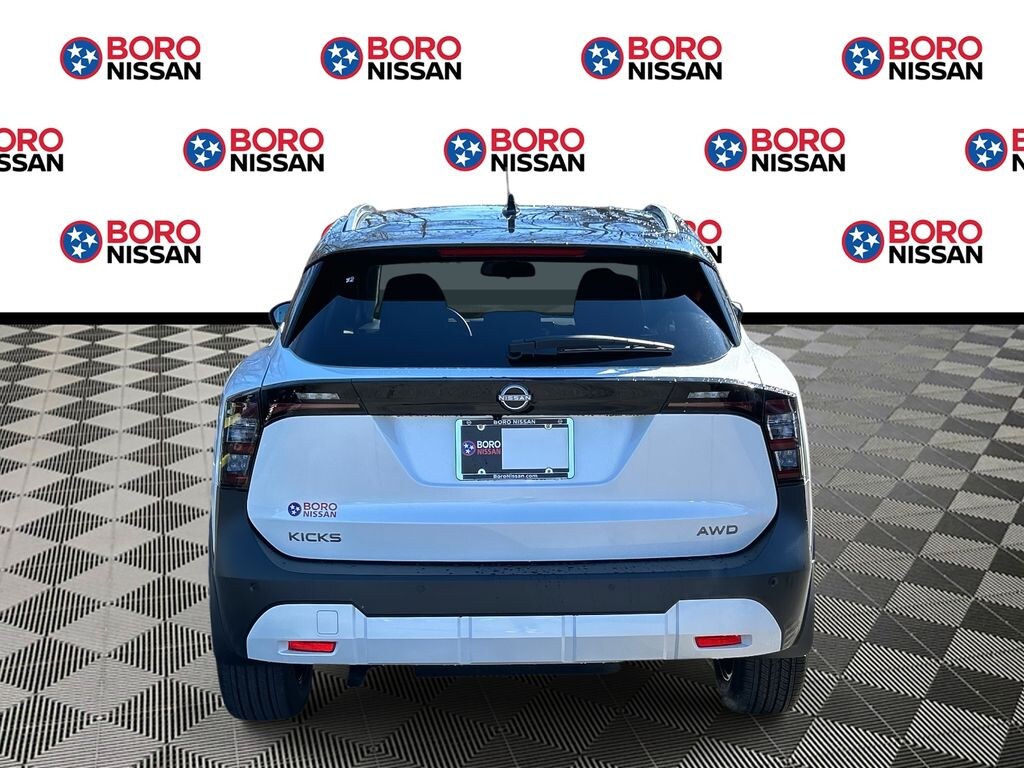 New 2026 Nissan Kicks SV SUV