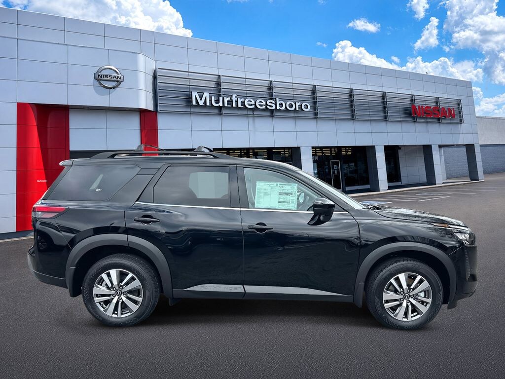 New 2026 Nissan Pathfinder SL SUV
