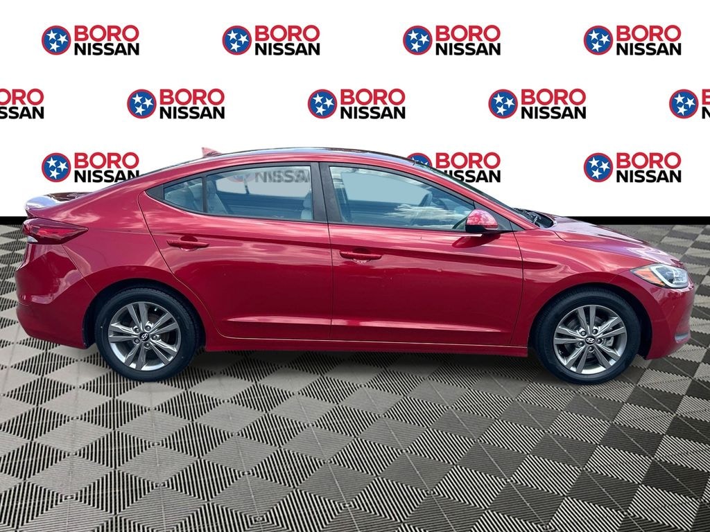 Used 2017 Hyundai Elantra SE Sedan