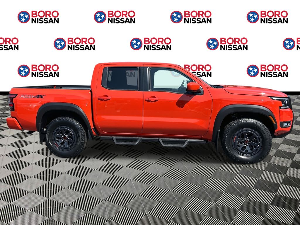 2026 Nissan Frontier PRO-4X photo 2