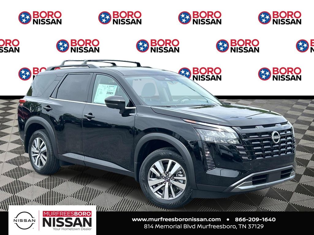2026 Nissan Pathfinder SL 4WD's photo