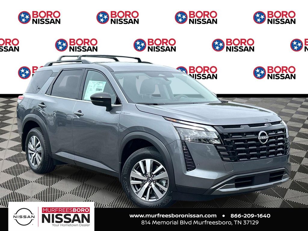 2026 Nissan Pathfinder SL 4WD's photo