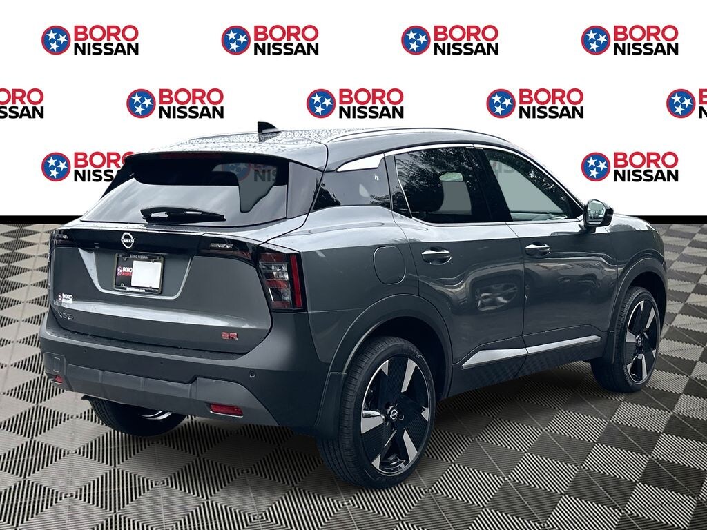 New 2026 Nissan Kicks SR SUV