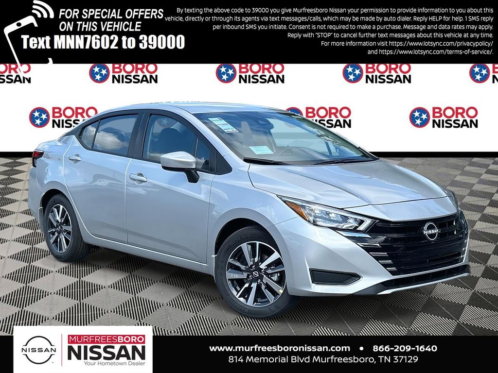 2025 Nissan Versa SV's photo