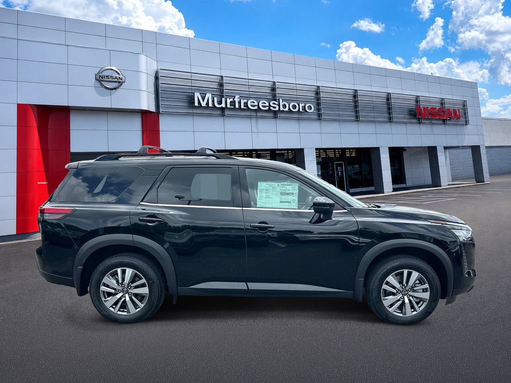 New 2026 Nissan Pathfinder SL SUV
