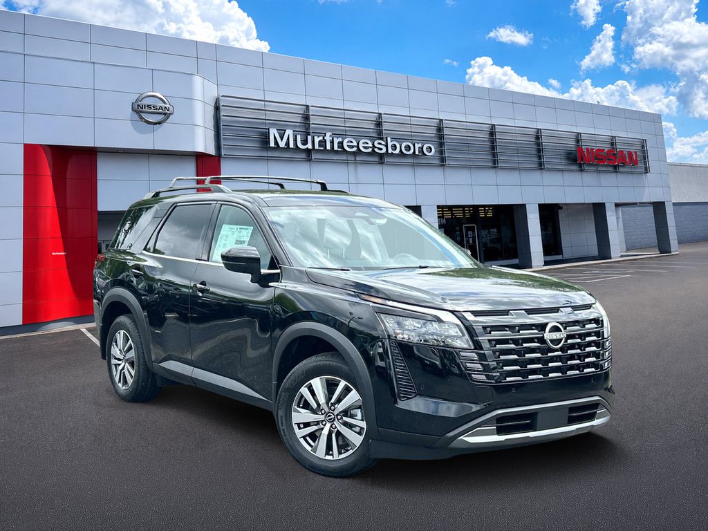 New 2026 Nissan Pathfinder SL