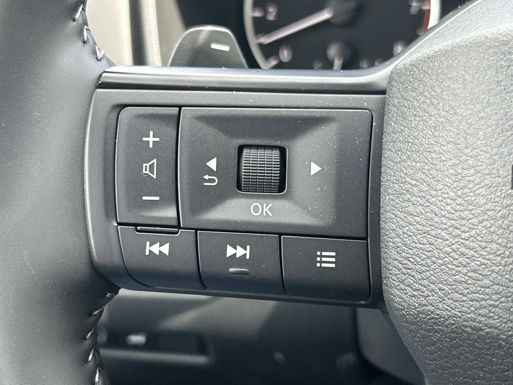 2026 Nissan Rogue SV - Photo 33