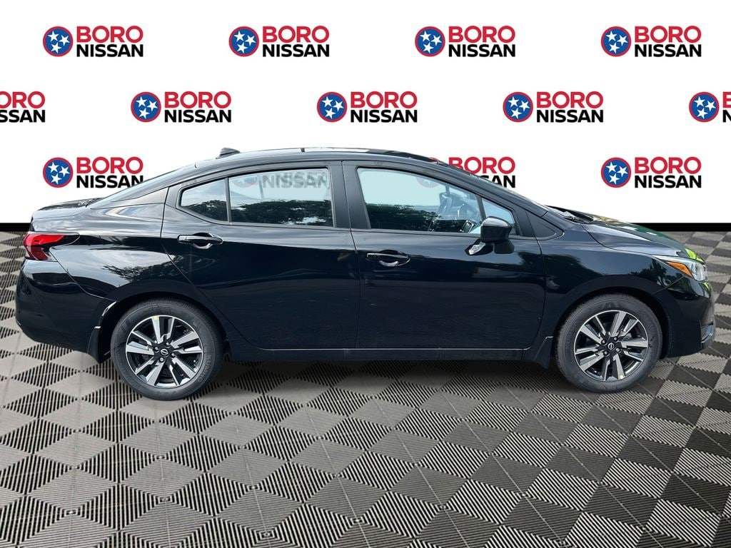 New 2025 Nissan Versa 1.6 SV Sedan
