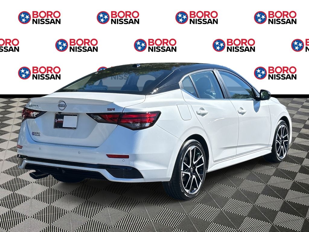2025 Nissan Sentra SR photo 3