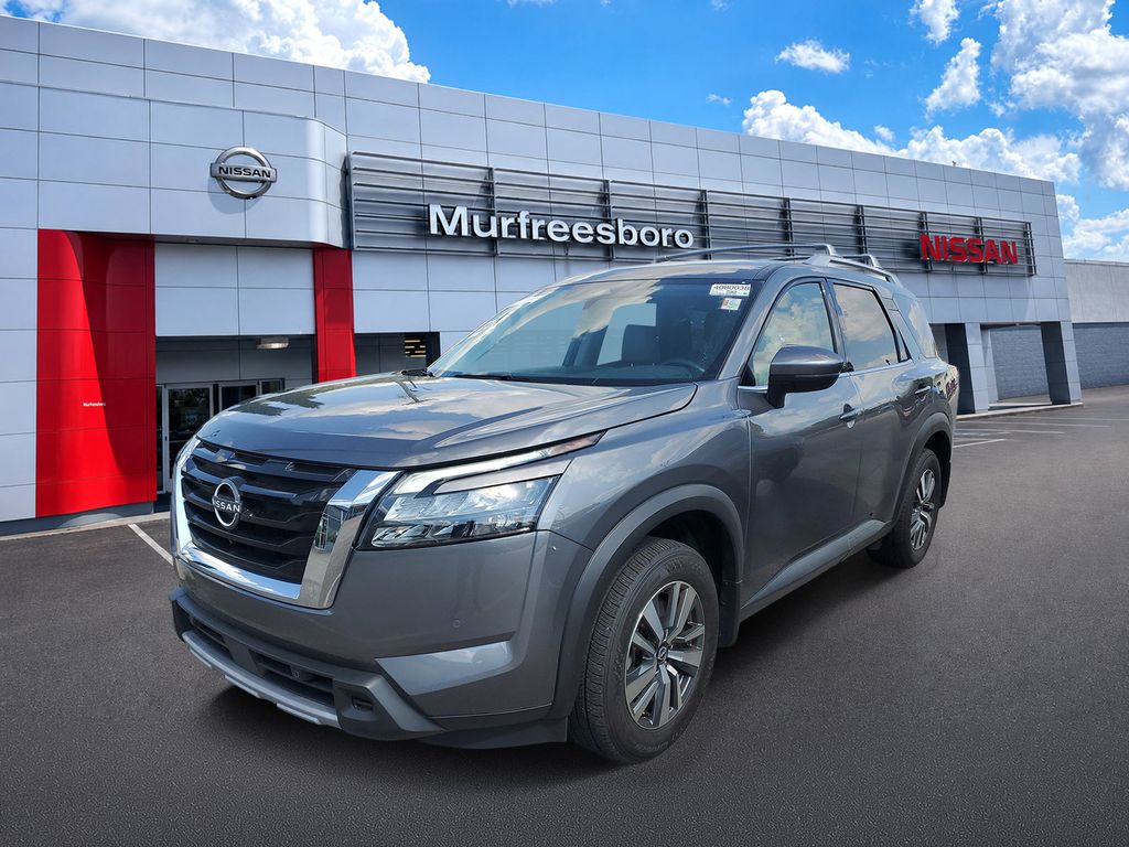 Certified Pre-Owned 2025 Nissan Pathfinder SL