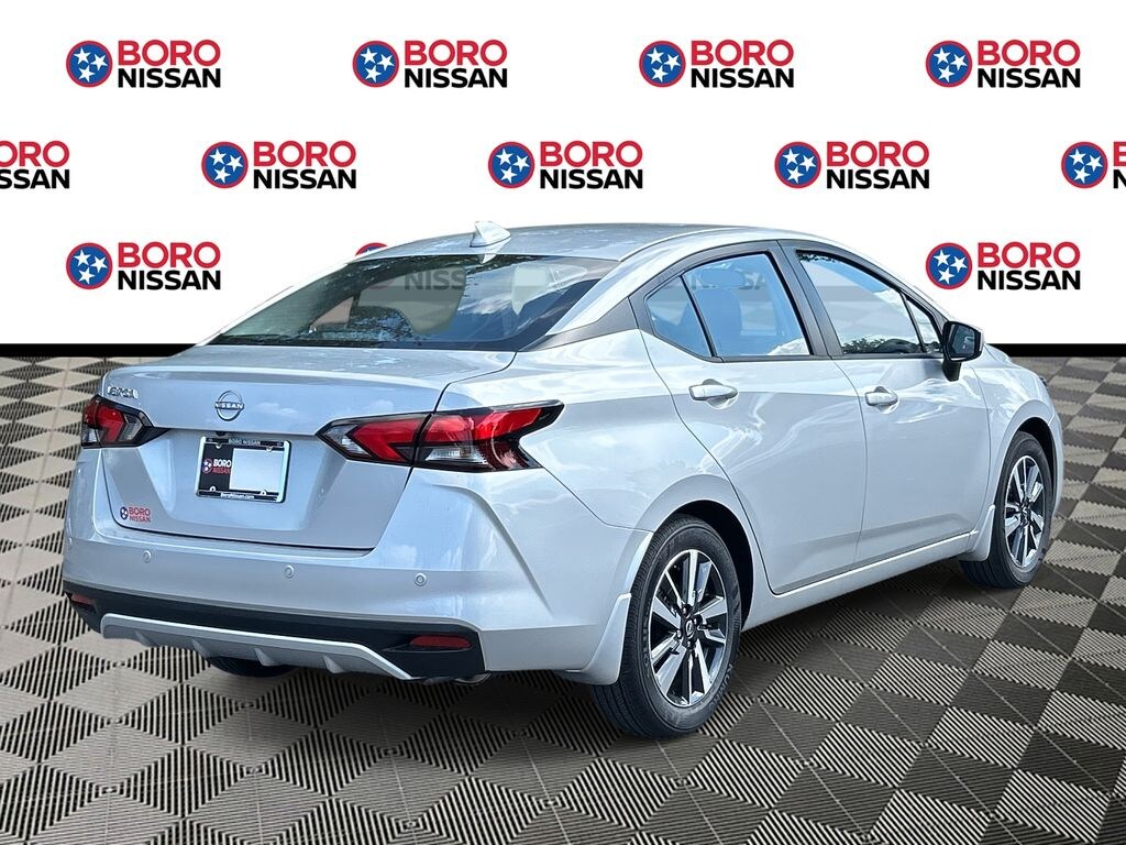 New 2025 Nissan Versa 1.6 SV Sedan