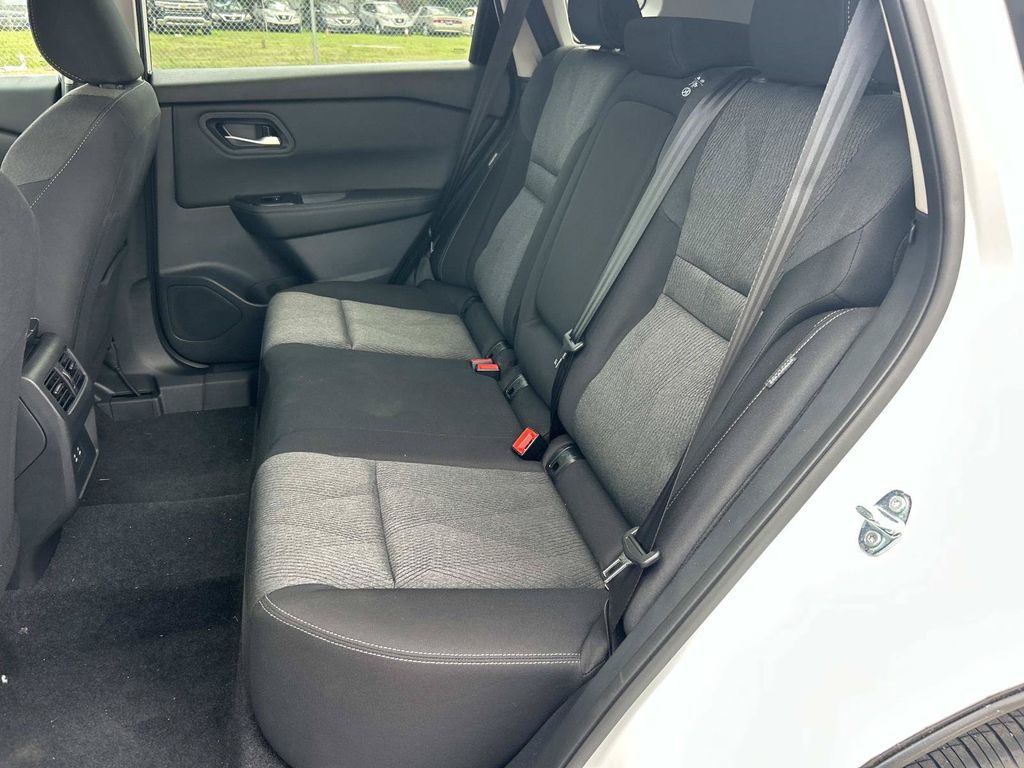 2026 Nissan Rogue SV - Photo 20