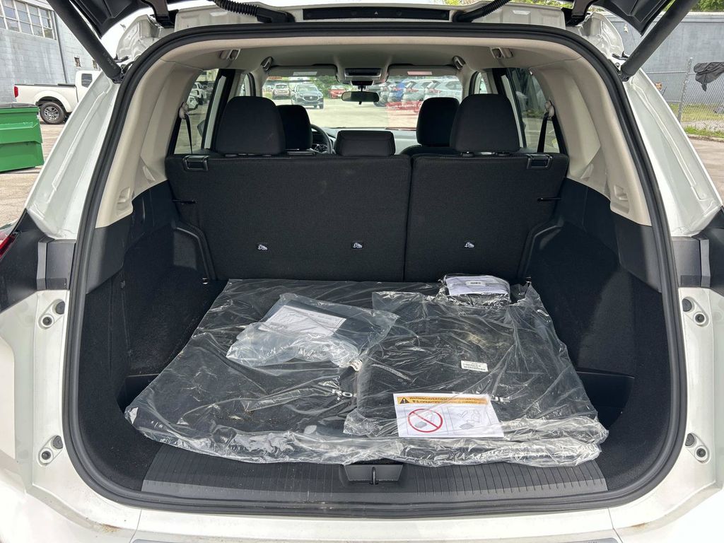 2026 Nissan Rogue SV - Photo 21