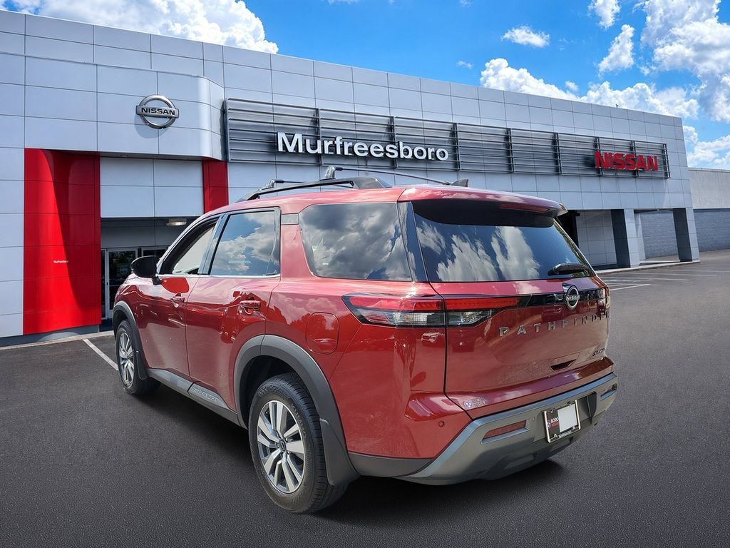 New 2026 Nissan Pathfinder SL SUV