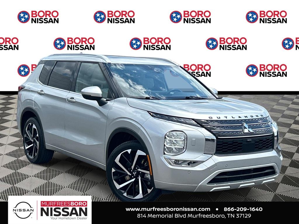 2024 Mitsubishi Outlander SEL S-AWC's photo