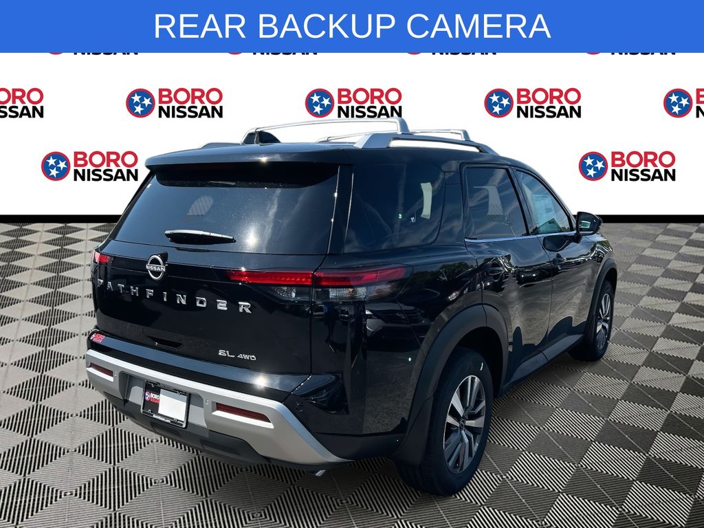 2025 Nissan Pathfinder SL photo 3