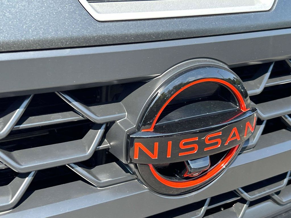 2026 Nissan Frontier PRO-4X - Photo 10