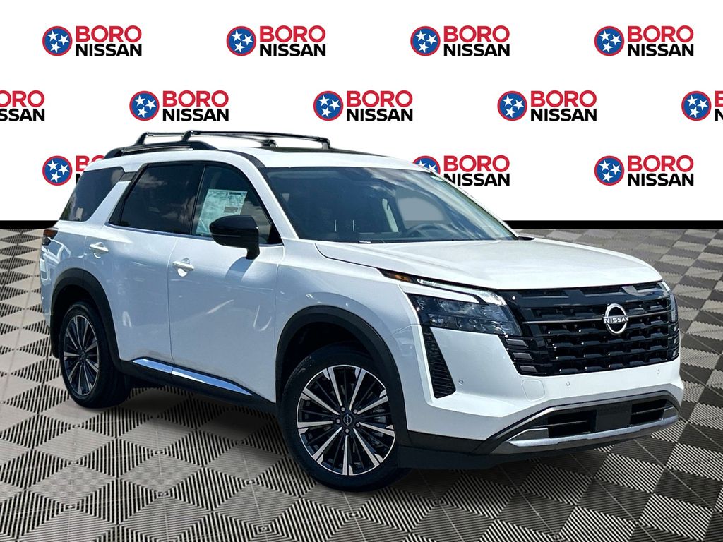 2026 Nissan Pathfinder Platinum 2WD's photo