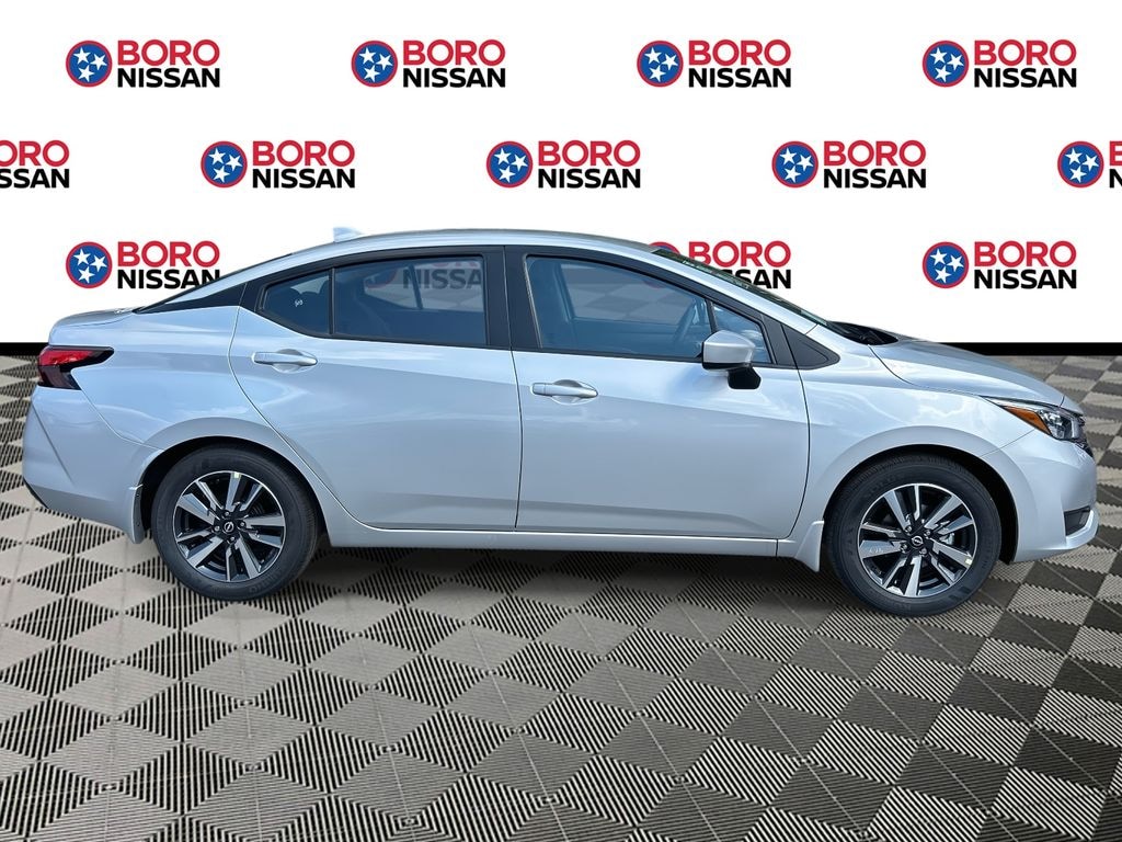 New 2025 Nissan Versa 1.6 SV Sedan