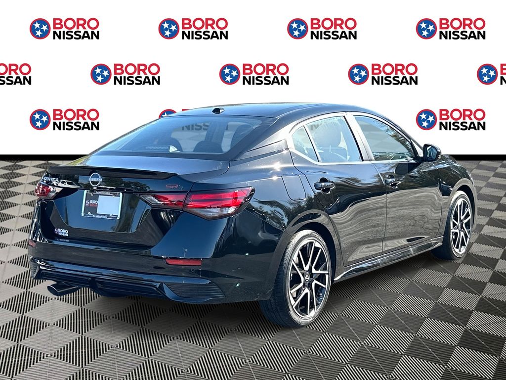 2025 Nissan Sentra SR photo 3