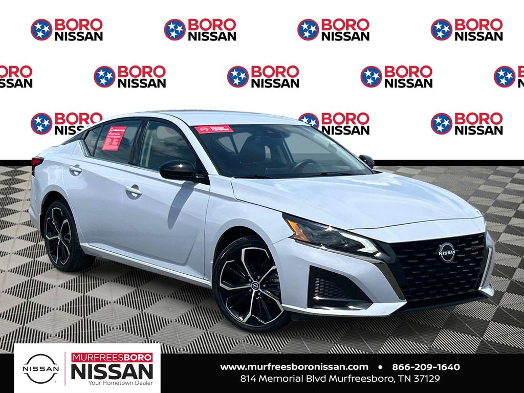 2025 Nissan Altima 2.5 SR AWD's photo