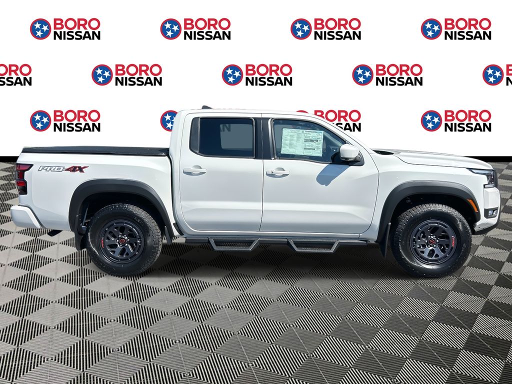 2026 Nissan Frontier PRO-4X photo 2