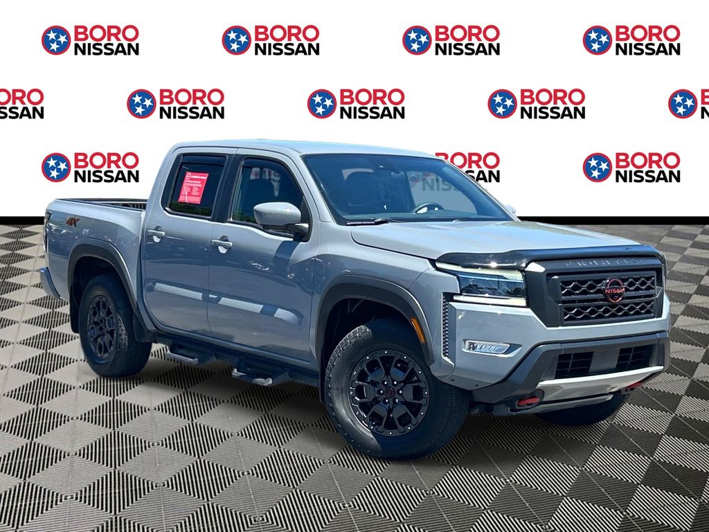 2023 Nissan Frontier PRO-4X Crew Cab 4X4's photo