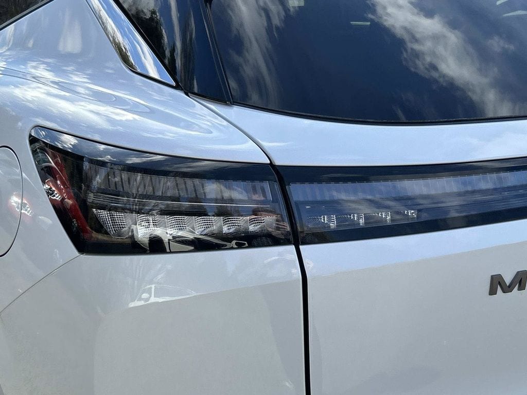 2026 Nissan Murano Platinum - Photo 11
