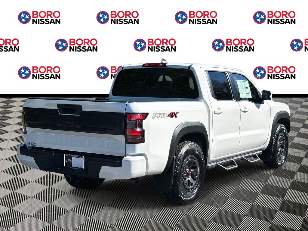 2026 Nissan Frontier PRO-4X photo 3