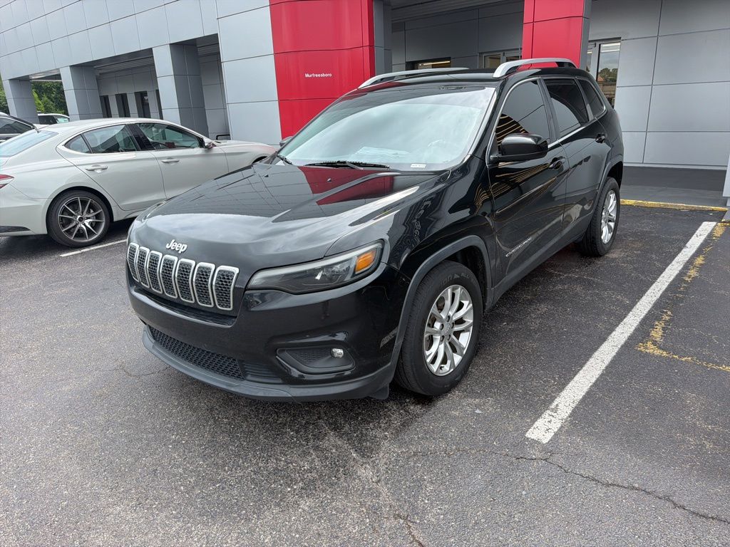 2019 Jeep Cherokee Latitude's photo