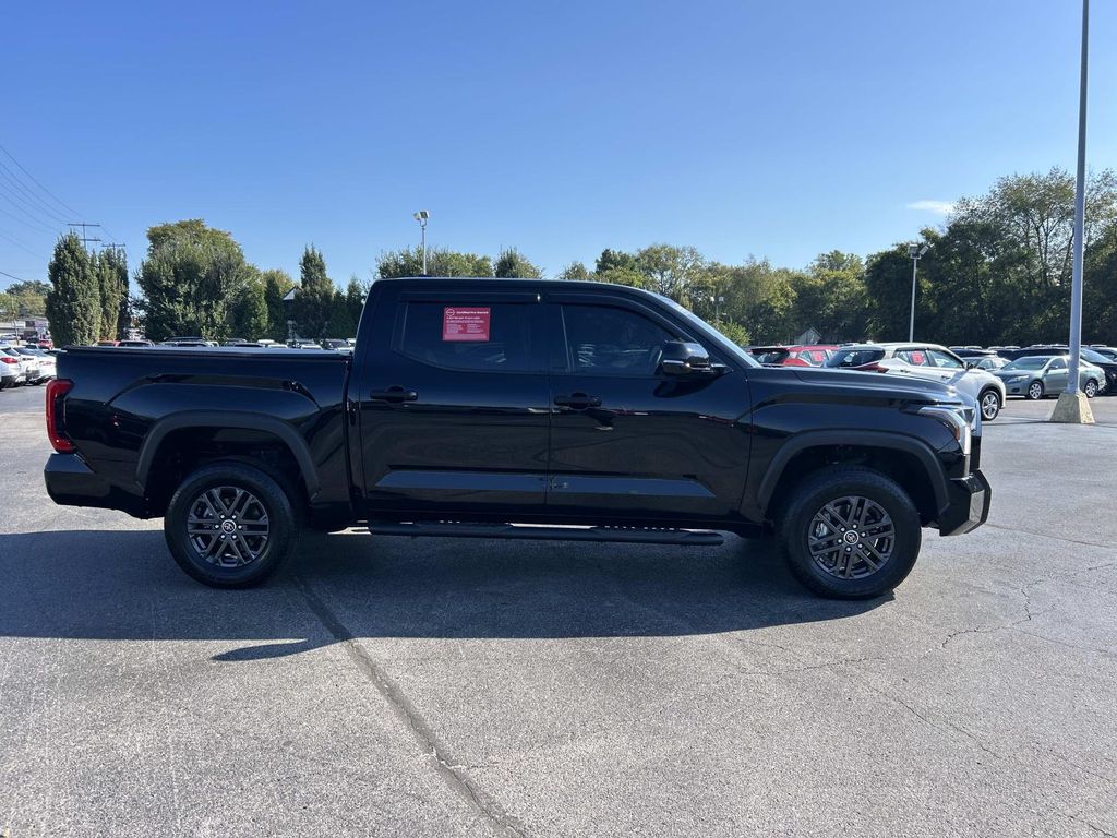 2024 Toyota Tundra SR5 photo 2