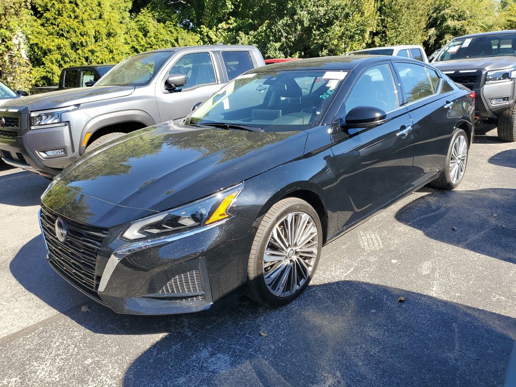 2025 Nissan Altima Sedan 