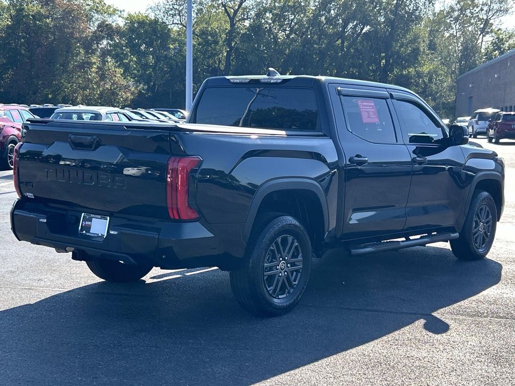 2024 Toyota Tundra SR5 photo 3