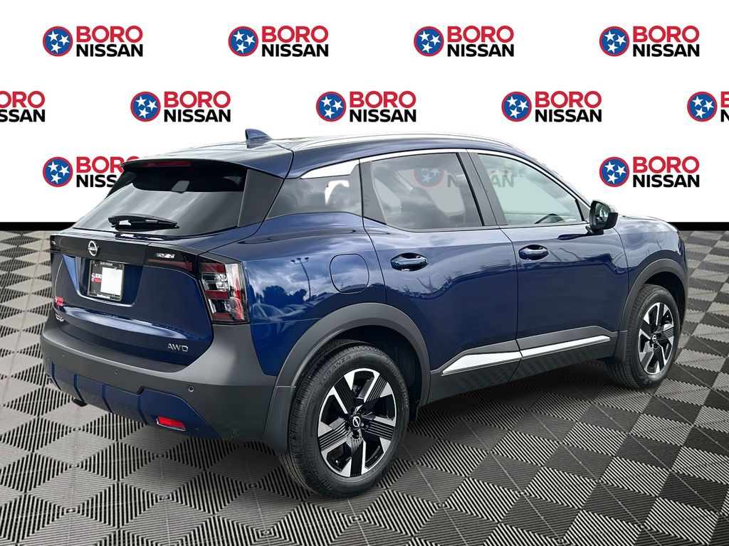 2025 Nissan Kicks SV photo 3